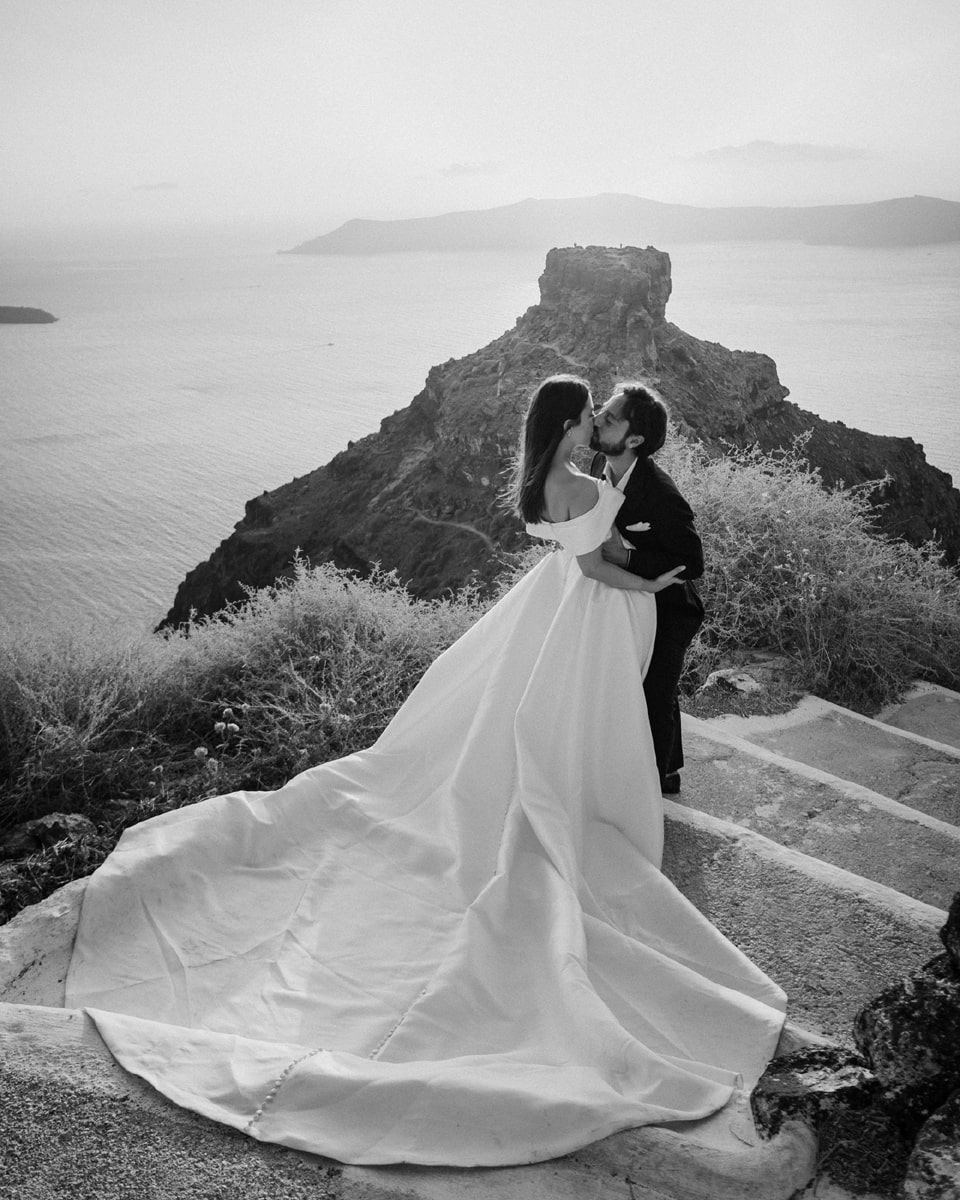 Hire a photographer in Santorini for a photo shoot. Couples Photo Shoot, Proposal Photo Shoot, Wedding Photo Shoot, Flying Dresses Photo Shoot Santorini Wedding Photoshoot - Franko Photography